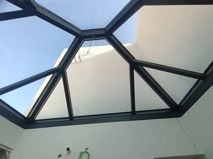 رقم فني المنيوم في الروضتين-فني المنيوم هندي الروضتين - تفصيل المنيوم الروضتين 99880995 | ملوك التسويق للدعاية والاعلان